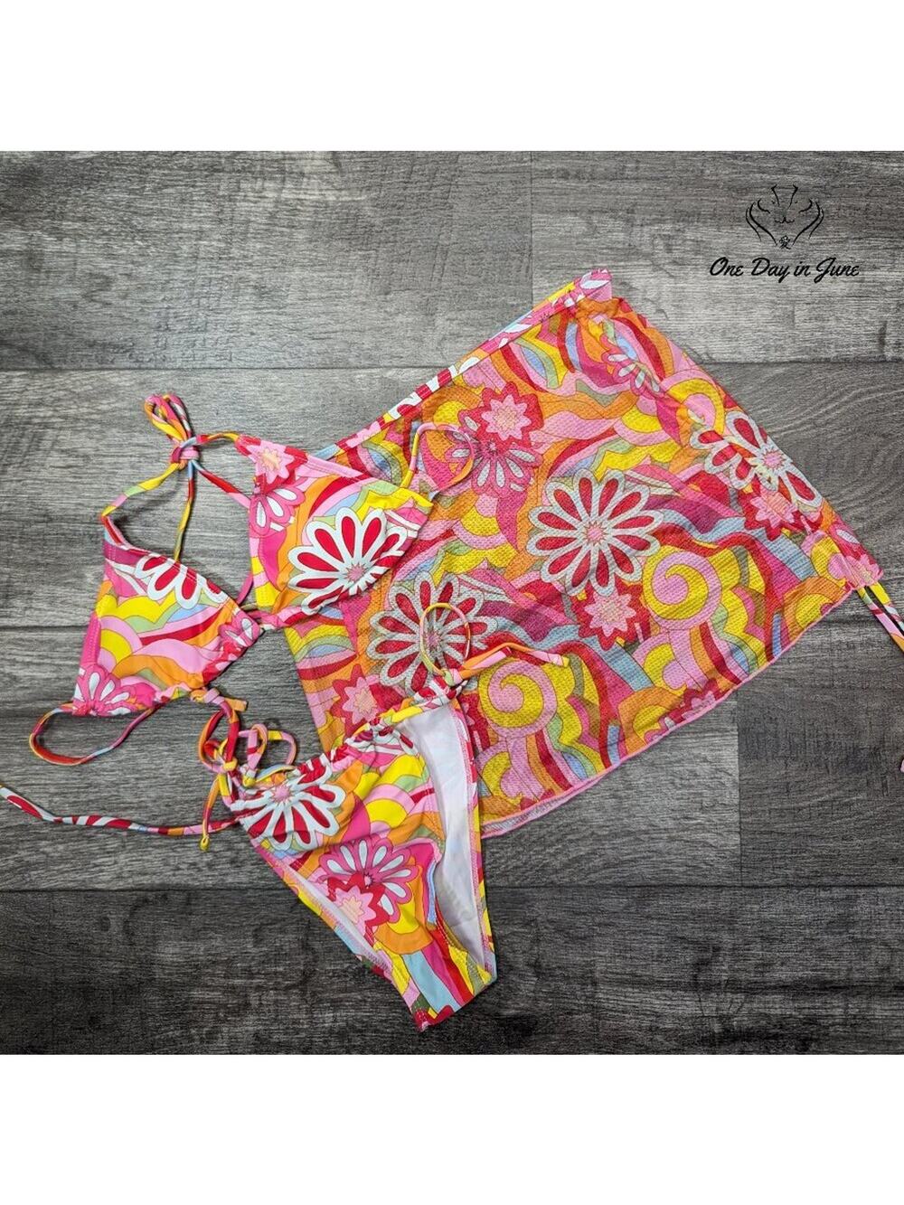 Floerns Floral 3 Piece Bikini (runs small) Size M